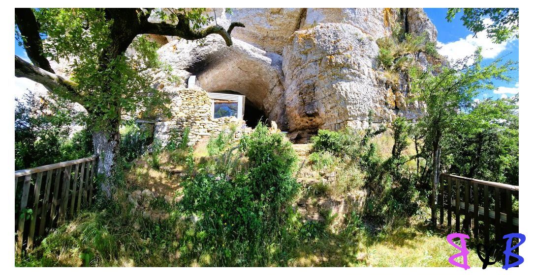 Photo de l'article Aveyron - Le tombeau des Géants